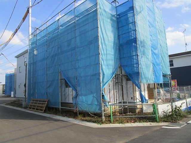 全１２棟のコミュニティ。土地41坪。カースペース並列2台分。